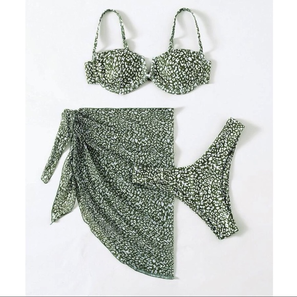 Boho Leopard print Cheeky Bikini Wrap Set Beach - Picture 3 of 7